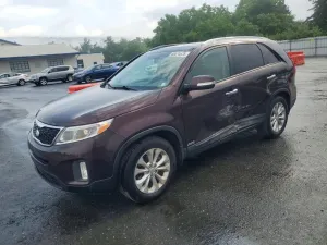Kia Sorento 3.3L 6 2015
