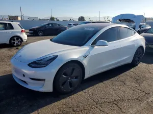 Tesla Model 3 2018