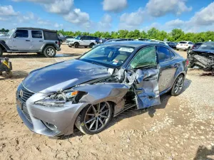 Lexus IS 2.0L 4 2016