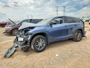 Toyota Highlander 3.5L 6 2018