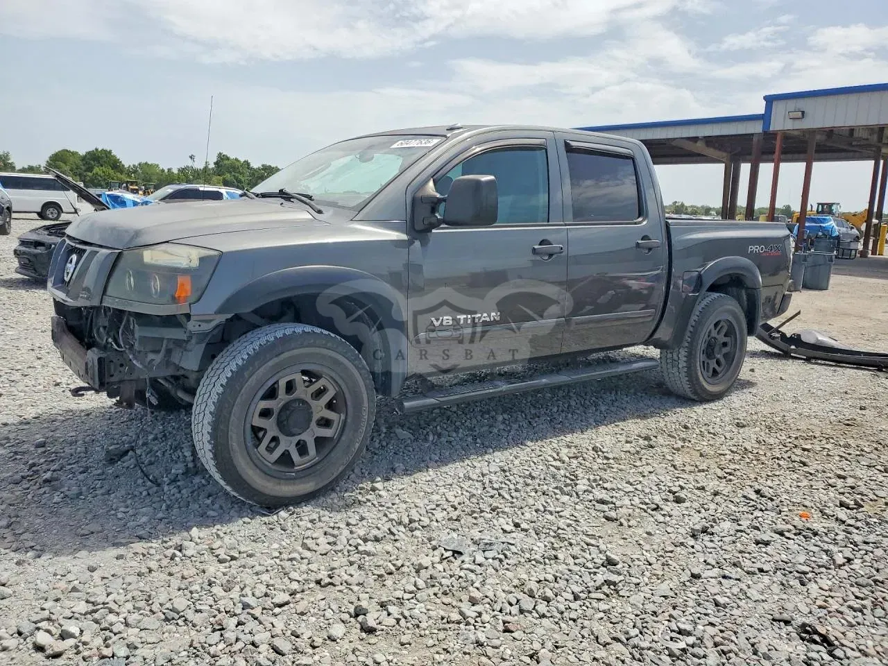 Nissan Titan 5.6L 8 2011