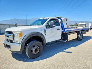Ford F550 6.7L 8 2017