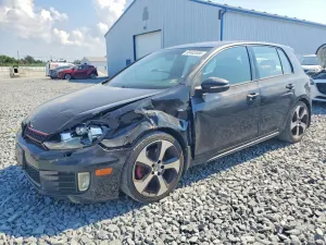 Volkswagen Golf 2.0L 4 2014