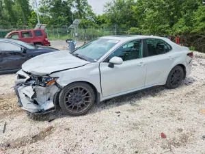 Toyota Camry 2.5L 4 2022