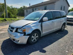 Dodge Grand Caravan (Caravan) 3.8L 6 2010