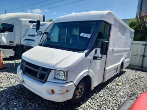Isuzu NPR 3.0L 4 2012
