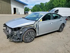 Nissan Altima 2.5L 4 2024