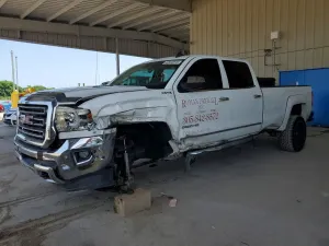 GMC Sierra 6.6L 8 2015