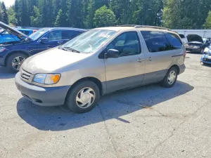 Toyota Sienna 3.0L 6 2001