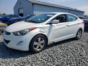Hyundai Elantra 1.8L 4 2012