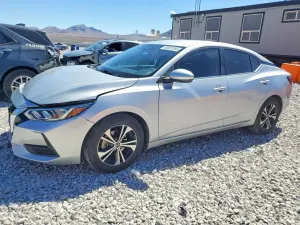 Nissan Sentra 2.0L 4 2023