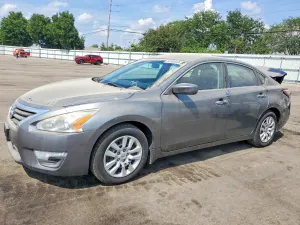 Nissan Altima 2.5L 4 2015