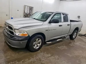 Dodge RAM 5.7L 8 2011