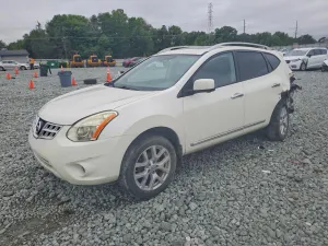 Nissan Rogue 2.5L 4 2013