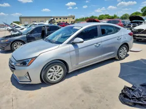 Hyundai Elantra 2.0L 4 2020