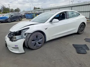 Tesla Model 3 2018