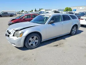 Dodge Magnum 3.5L 6 2005