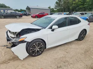Toyota Camry 2.5L 4 2020