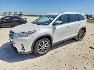 Toyota Highlander 3.5L 6 2019
