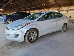Hyundai Elantra 1.8L 4 2013