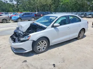 Volkswagen Jetta 1.4L 4 2017