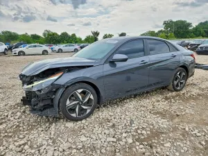 Hyundai Elantra 2.0L 4 2023