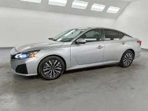 Nissan Altima 2.5L 4 2023