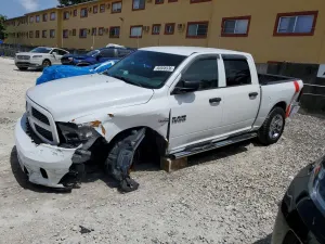 RAM 1500 5.7L 8 2014