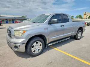 Toyota Tundra 5.7L 8 2007
