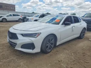 Acura TLX 2.0L 4 2021