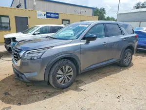Nissan Pathfinder 3.5L 6 2025