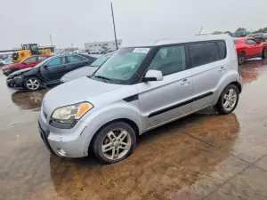 Kia Soul 2.0L 4 2011