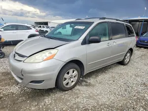 Toyota Sienna 3.3L 6 2006