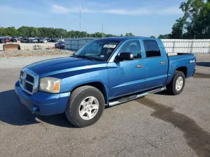 Dodge Dakota 4.7L 8 2006