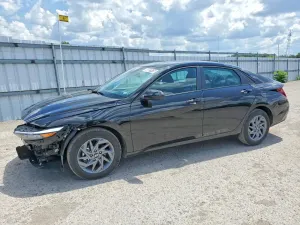 Hyundai Elantra 2.0L 4 2026