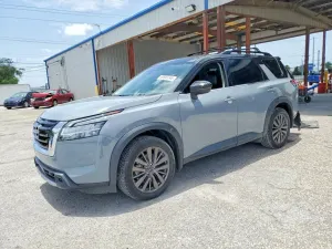 Nissan Pathfinder 3.5L 6 2024