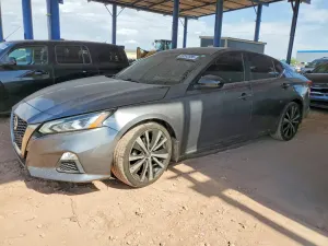 Nissan Altima 2.5L 4 2020