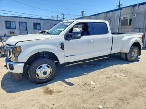 Ford F-350 6.7L 8 2020