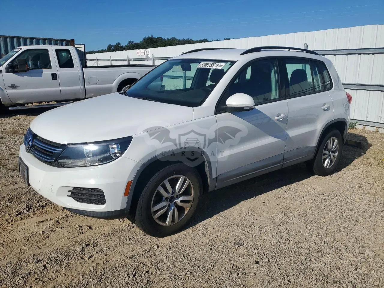 Volkswagen Tiguan 2.0L 4 2015