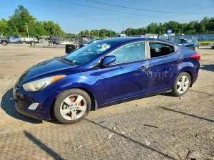 Hyundai Elantra 1.8L 4 2013