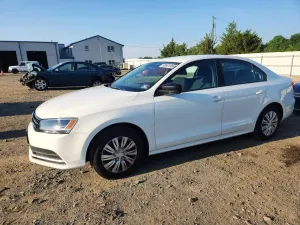 Volkswagen Jetta 2L 4 2015