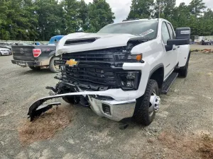 Chevrolet Silverado 1500 6.6L 8 2025