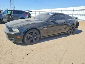 Ford Mustang 5.0L 8 2014