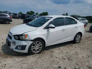 Chevrolet Aveo (Sonic) 1.8L 4 2014