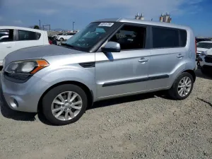 Kia Soul 2.0L 4 2012