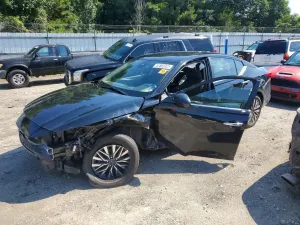 Nissan Altima 2.5L 4 2025