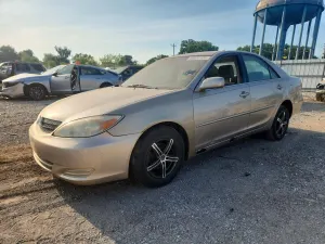 Toyota Camry 2.4L 4 2002