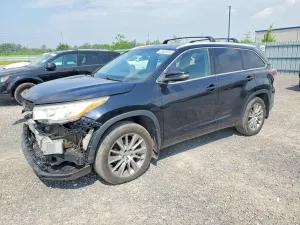 Toyota Highlander 3.5L 6 2015