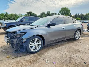 Nissan Altima 2.5L 4 2015