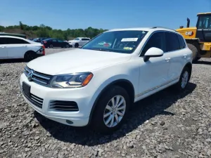 Volkswagen Touareg 3.6L 6 2012